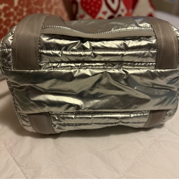 Dagne Dover Silver Quilted Women's Bag - Picture 3 of 10